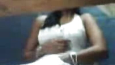 Ho scopato una puttana ai provini e gli ho riempito la vecchie mature porche faccia di sperma.