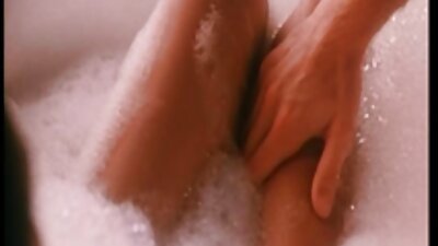 Scopano succosi con tre potenti bulloni e riempiono xxx porche mature la bellezza di sperma.