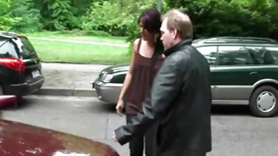 Una video gratis mature porche chiara aspirazione della ragazza e scopare con l'operatore.