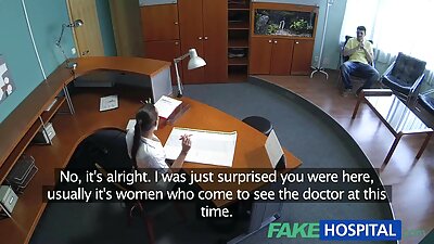 Sesso appassionato con un idraulico nel bagno delle porche mature amatoriali donne.